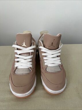 Jordan sneakers in dusty rose and white